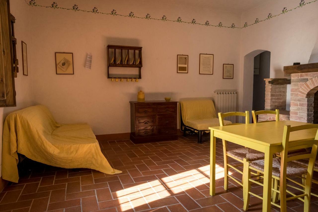 Agriturismo Le Tre Pietre - Podere Nel Chianti Quercegrossa Luaran gambar